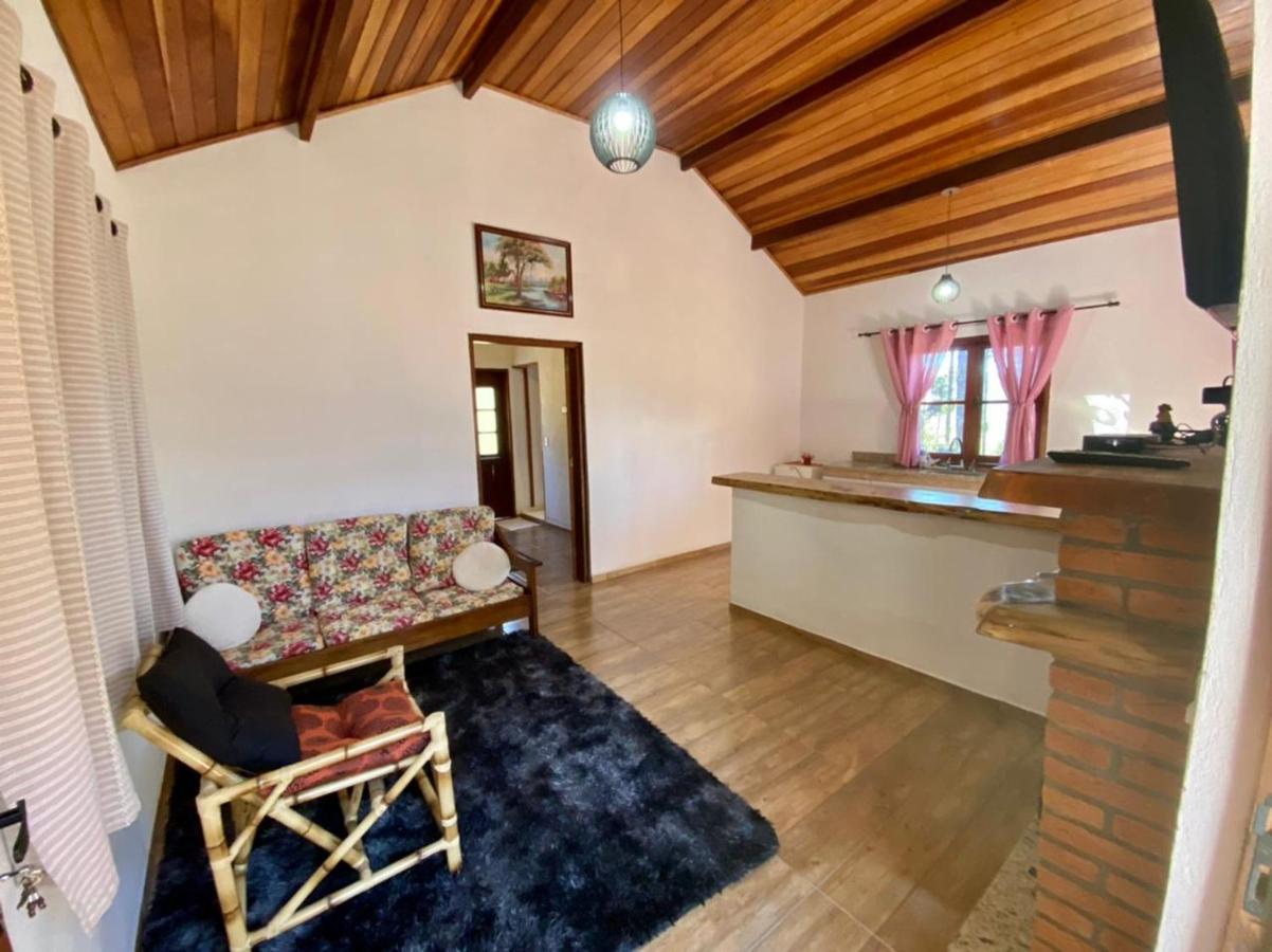 Chale Vale Araucarias Lodge *